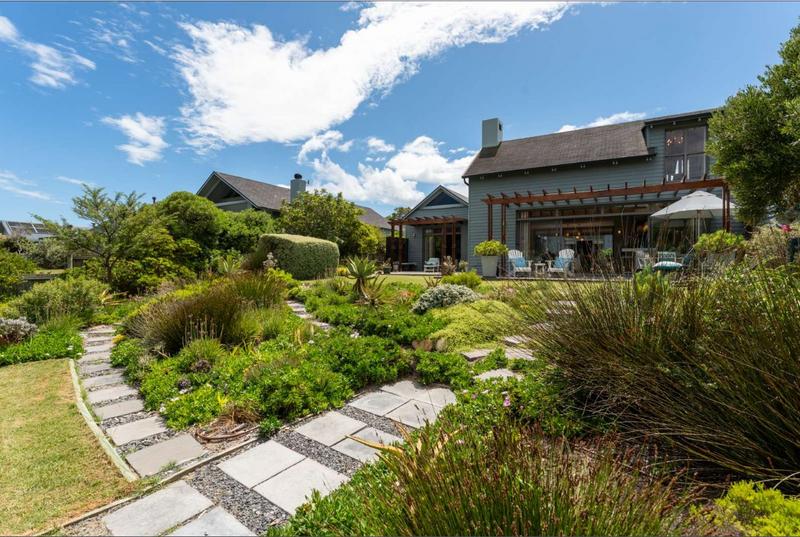 3 Bedroom Property for Sale in Lake Michelle Western Cape